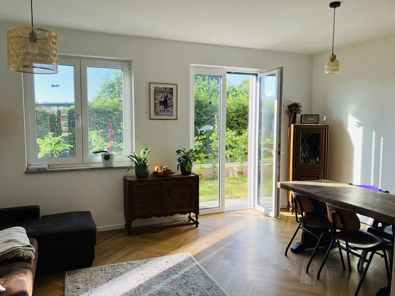 Fully Furnished 3-Room Apartment with Two Private Gardens — photo 1
